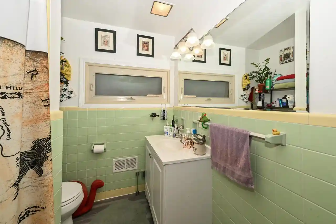Photo 4 of Multi family home for sale at 4339 N Sheffield Ave #4341, Milwaukee, WI 53211 | MLS# 1981196 | Listing updated on 2026-10-06