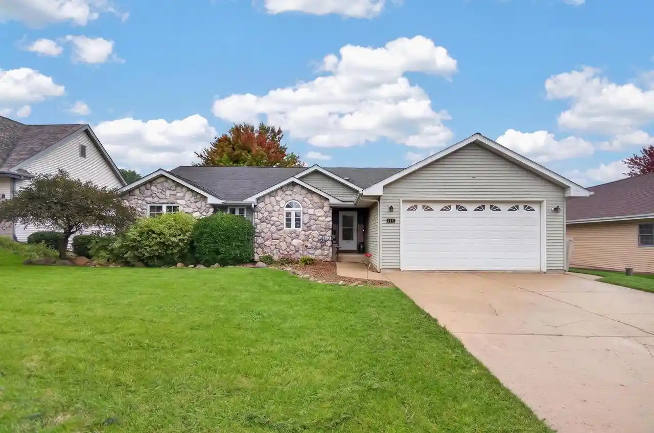 Single family home for sale at 6116 248th Court, Salem, WI 53168 | MLS# 1981198