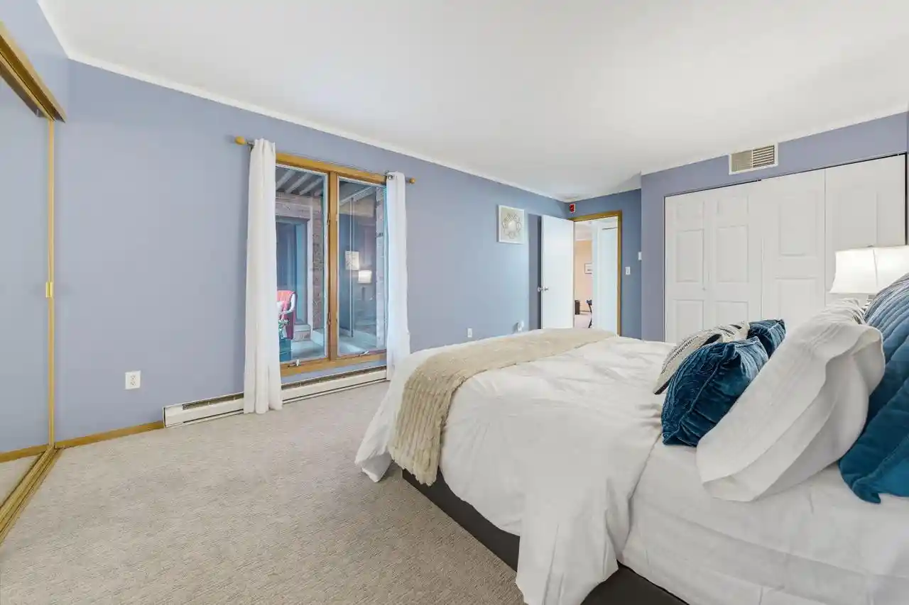 Photo 2 of Condo for sale at 3942 N Oakland Ave #135, Milwaukee, WI 53211 | MLS# 1981206 | Listing updated on 2026-09-18
