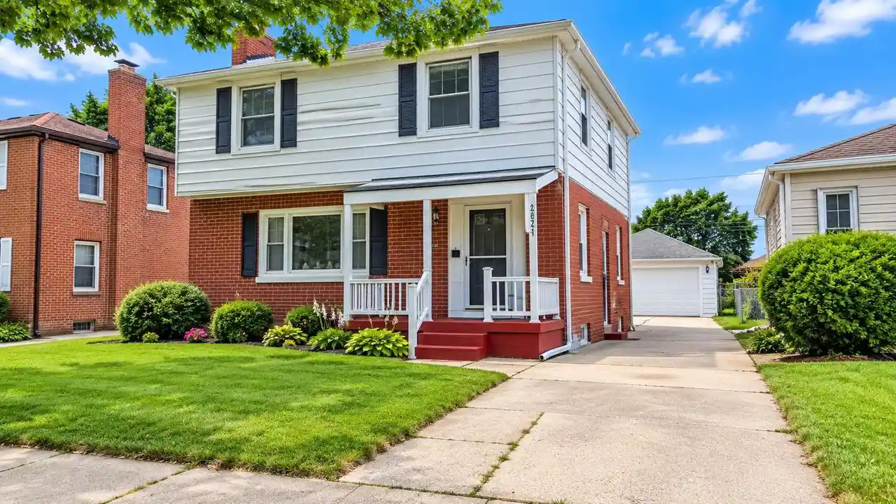 Photo 1 of Single family home for sale at 2624 Mitchell St, Racine, WI 53403 | MLS# 1981205 | Listing updated on 2026-09-18