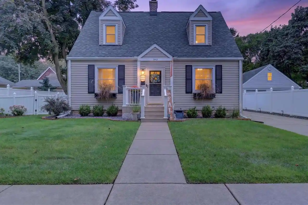 Photo 1 of Single family home for sale at 342 S Randall Ave, Janesville, WI 53545 | MLS# 2032971 | Listing updated on 2026-09-22