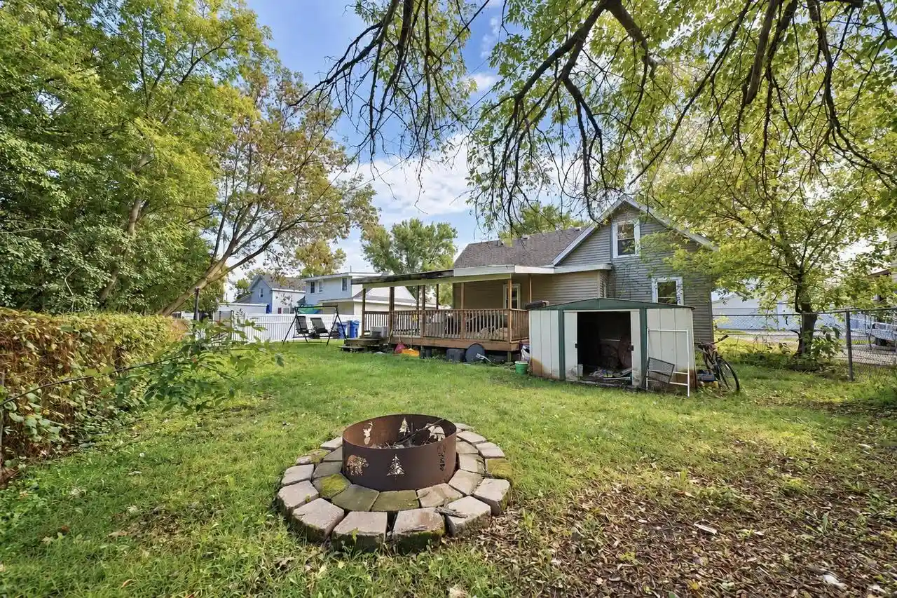Photo 3 of Single family home for sale at 122 River St, Wausau, WI 54401 | MLS# 22604638 | Listing updated on 2026-09-18