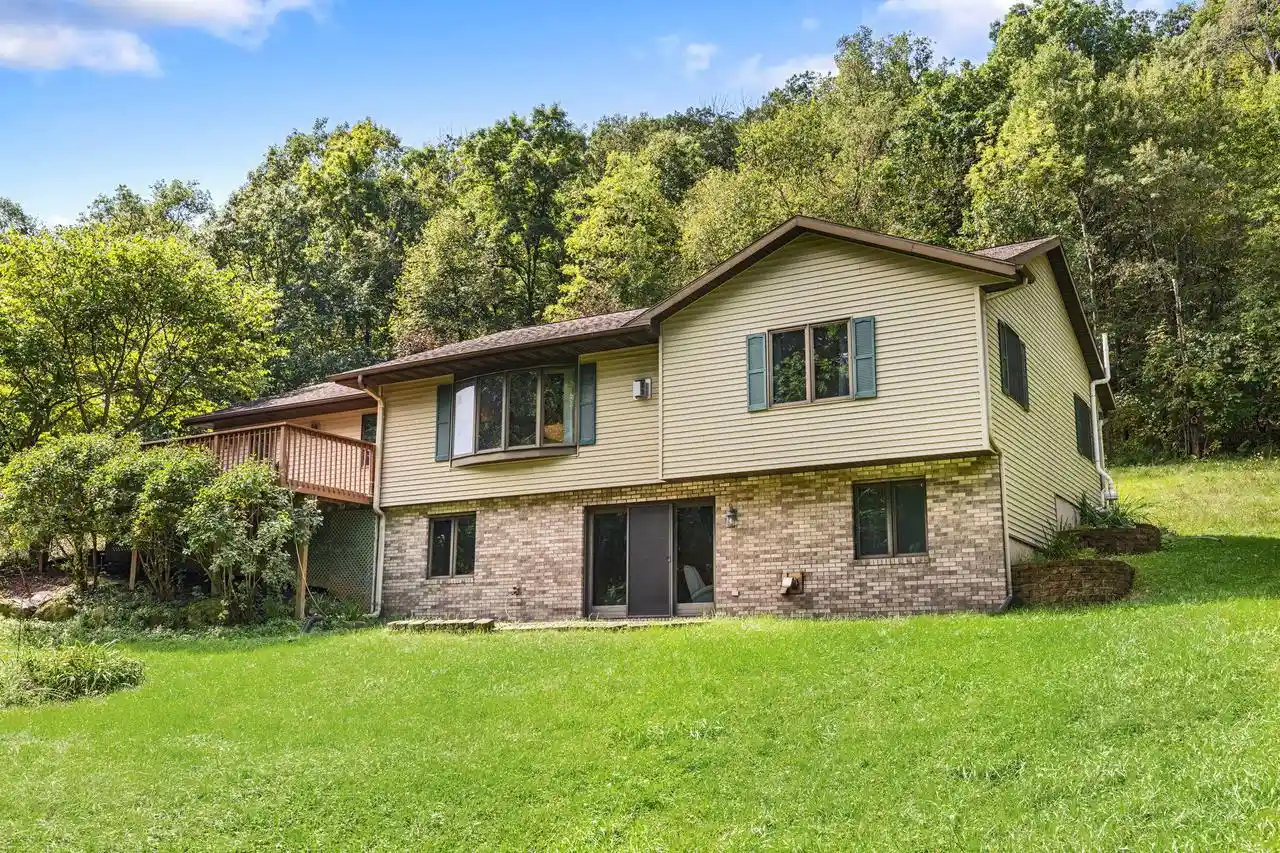Photo 1 of Single family home for sale at N251 H Werner Rd, Stoddard, WI 54658 | MLS# 1981211 | Listing updated on 2026-10-01