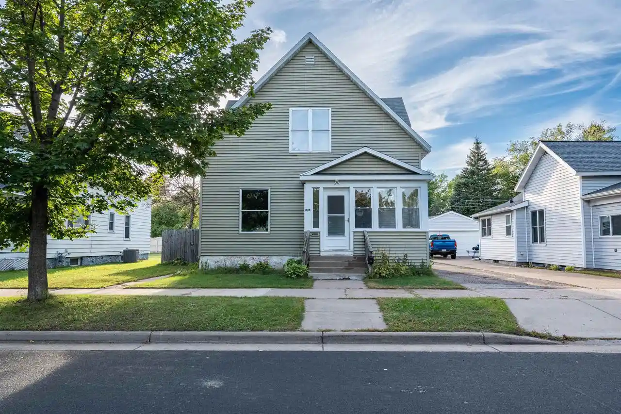 Photo 1 of Single family home for sale at 1010 S 7th Avenue, Wausau, WI 54401 | MLS# 22604640 | Listing updated on 2026-09-22