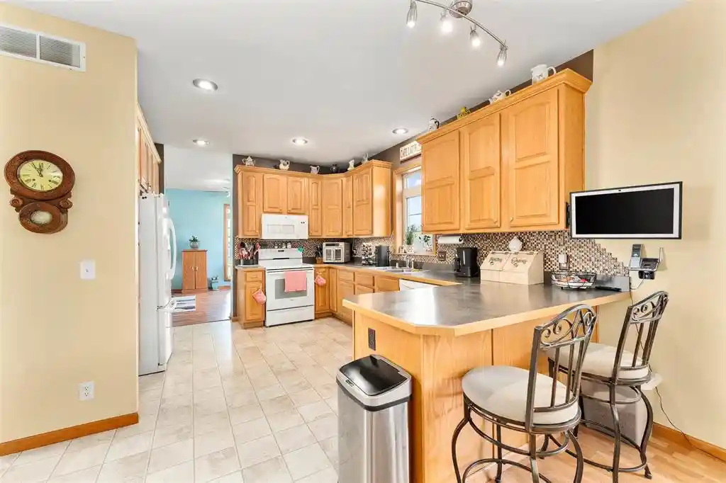 Photo 4 of Single family home for sale at 5912 84th Avenue, Chippewa Falls, WI 54729 | MLS# 1605269 | Listing updated on 2026-09-18