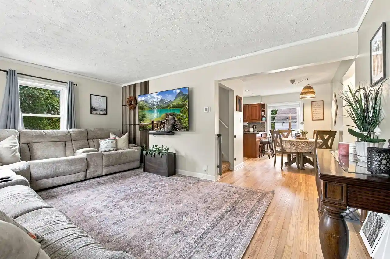 Photo 3 of Single family home for sale at 6501 W Arthur Ave, Milwaukee, WI 53219 | MLS# 1981218 | Listing updated on 2026-09-26