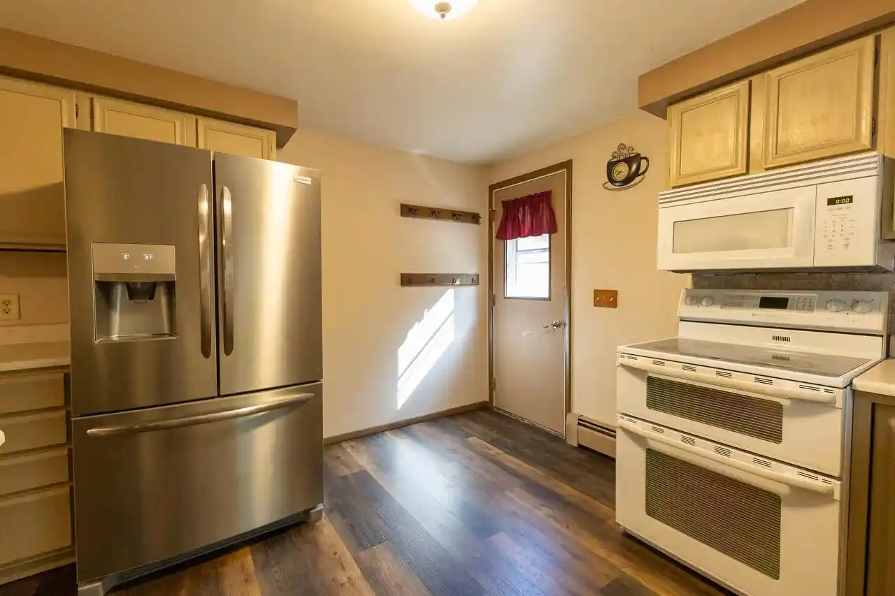 Photo 3 of Single family home for sale at W10197 Birch Rd, Antigo, WI 54409 | MLS# 22604641 | Listing updated on 2026-09-22