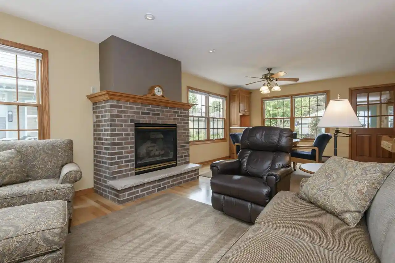 Photo 4 of Single family home for sale at 147 W Laflin Ave, Waukesha, WI 53186 | MLS# 1981226 | Listing updated on 2026-09-21