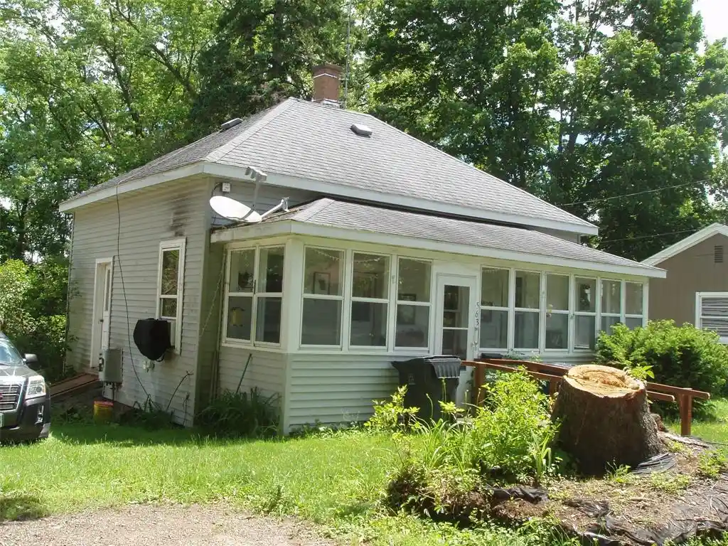 Photo 3 of Single family home for sale at 563 S 3rd Avenue, Park Falls, WI 54552 | MLS# 1605276 | Listing updated on 2026-09-22