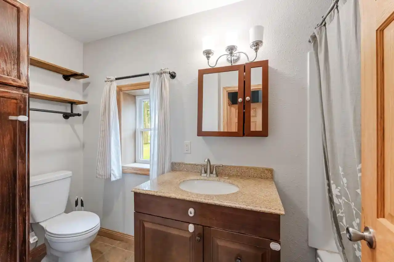 Photo 3 of Single family home for sale at 514 Maple Dr, Spring Grove, MN 55974 | MLS# 1981224 | Listing updated on 2026-09-18