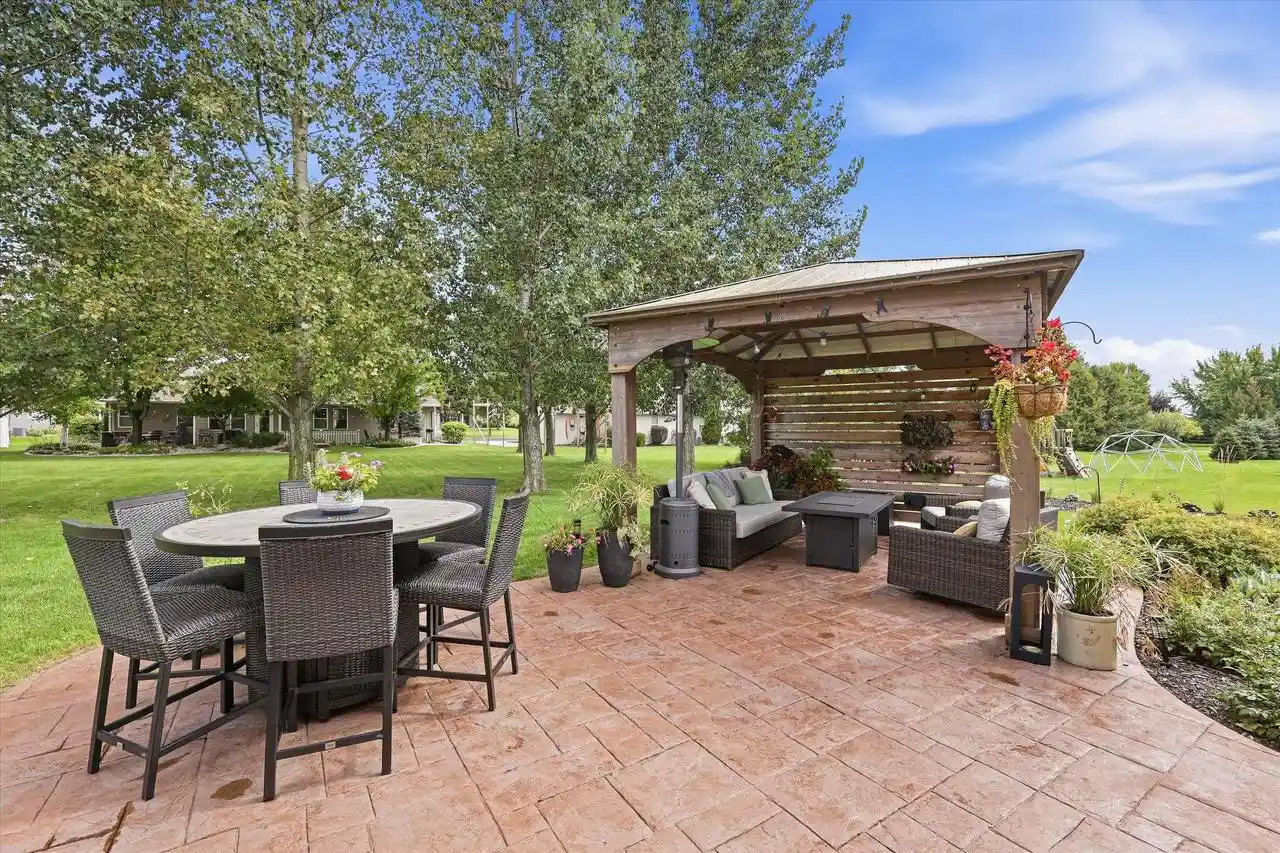 Photo 3 of Single family home for sale at N2288 Hillandale Dr, Greenville, WI 54942 | MLS# 50332898 | Listing updated on 2026-09-22
