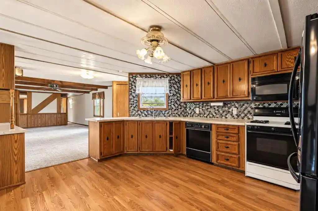 Photo 3 of Single family home for sale at S 15495 County Rd M, Fairchild, WI 54741 | MLS# 1605223 | Listing updated on 2026-09-21