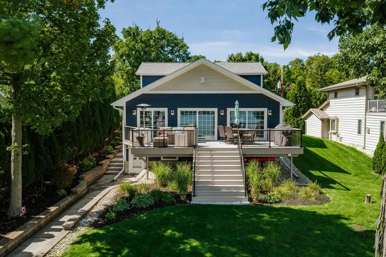 Photo 1 of Single family home for sale at W190s7246 Lochcrest Blvd, Muskego, WI 53150 | MLS# 1981229 | Listing updated on 2026-09-18