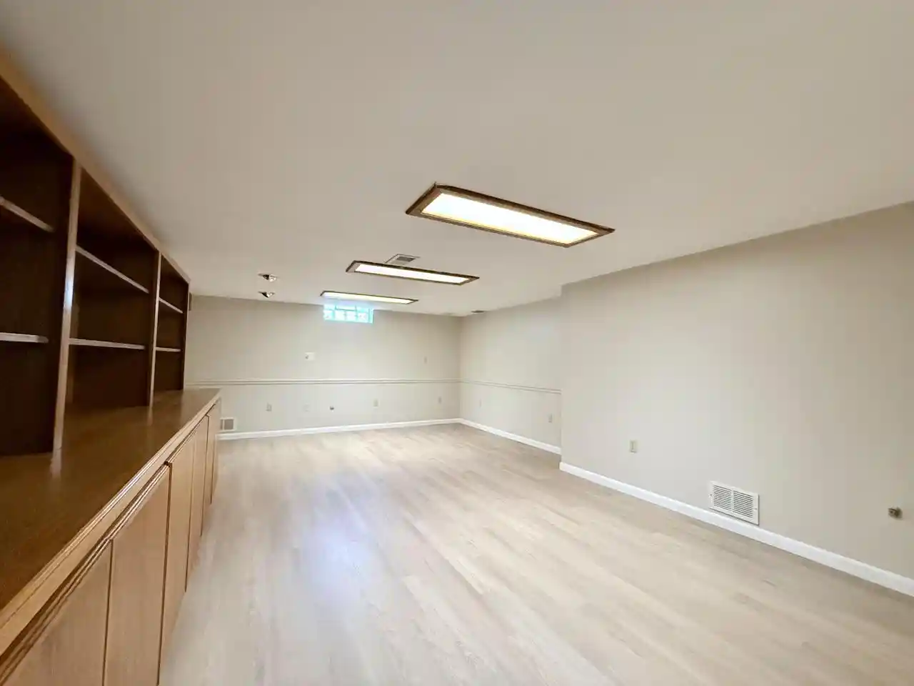 Photo 4 of Single family home for sale at 6618 43rd Avenue, Kenosha, WI 53142 | MLS# 1981232 | Listing updated on 2026-09-18