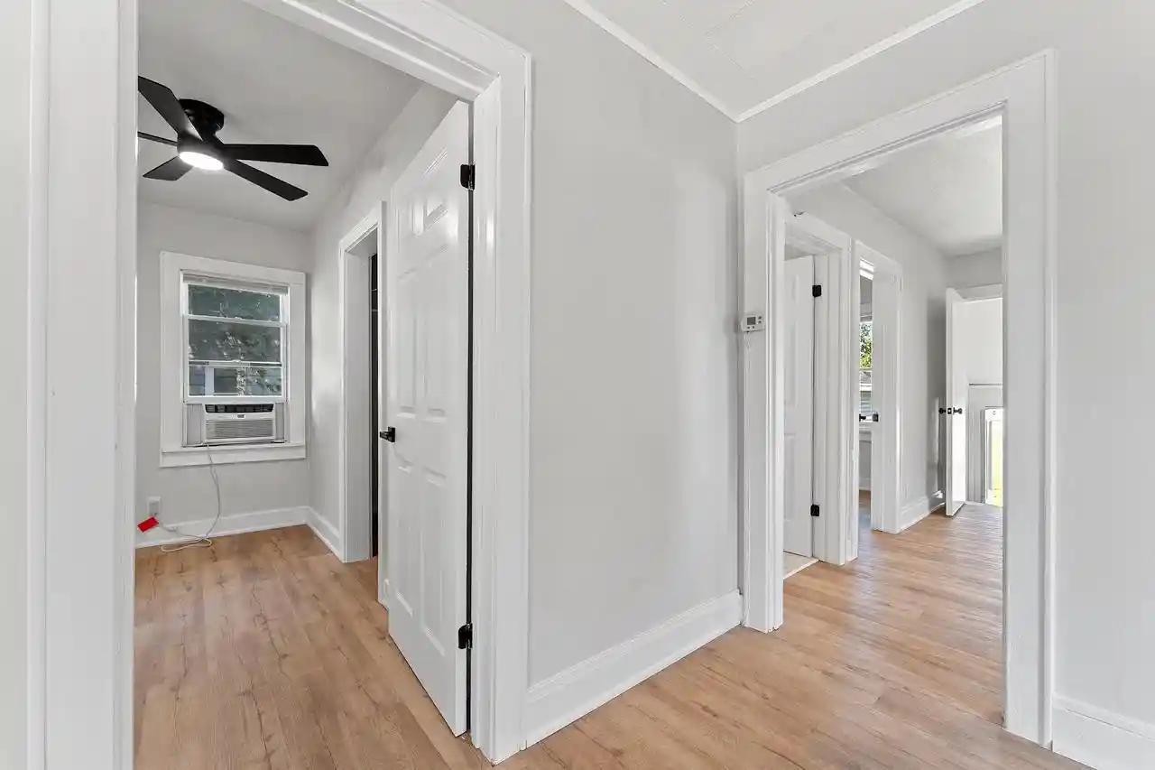 Photo 3 of Single family home for sale at 1021 Klaus St, Green Bay, WI 54302 | MLS# 50332903 | Listing updated on 2026-09-18