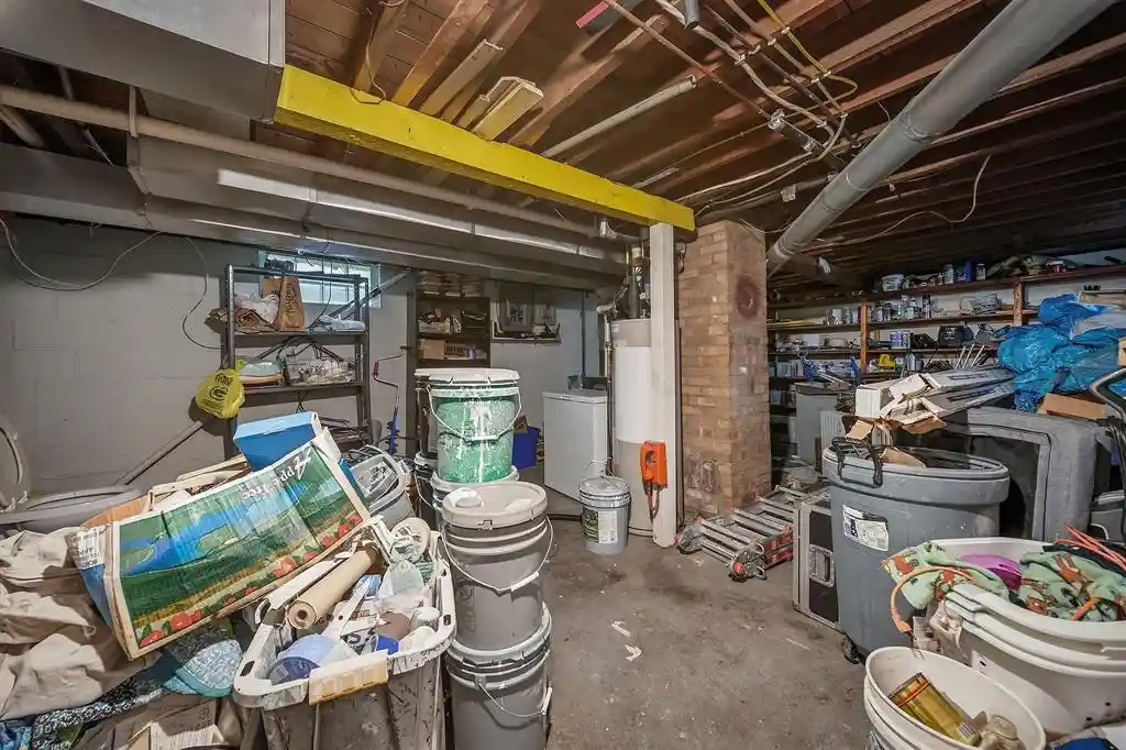 Photo 4 of Single family home for sale at 220 Minnesota St, Eau Claire, WI 54701 | MLS# 1605184 | Listing updated on 2026-09-18