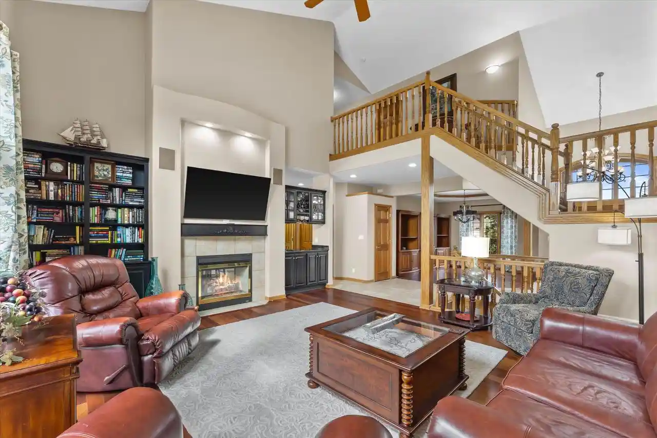 Photo 3 of Single family home for sale at W287n921 Bedouin Ct, Waukesha, WI 53188 | MLS# 1981244 | Listing updated on 2026-09-27