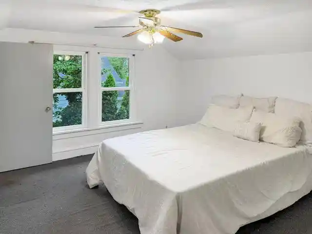 Photo 3 of Single family home for sale at 1127 W Elsie St, Appleton, WI 54914 | MLS# 50332907 | Listing updated on 2026-09-21
