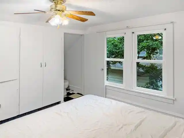 Photo 3 of Single family home for sale at 1127 W Elsie St, Appleton, WI 54914 | MLS# 50332907 | Listing updated on 2026-09-21