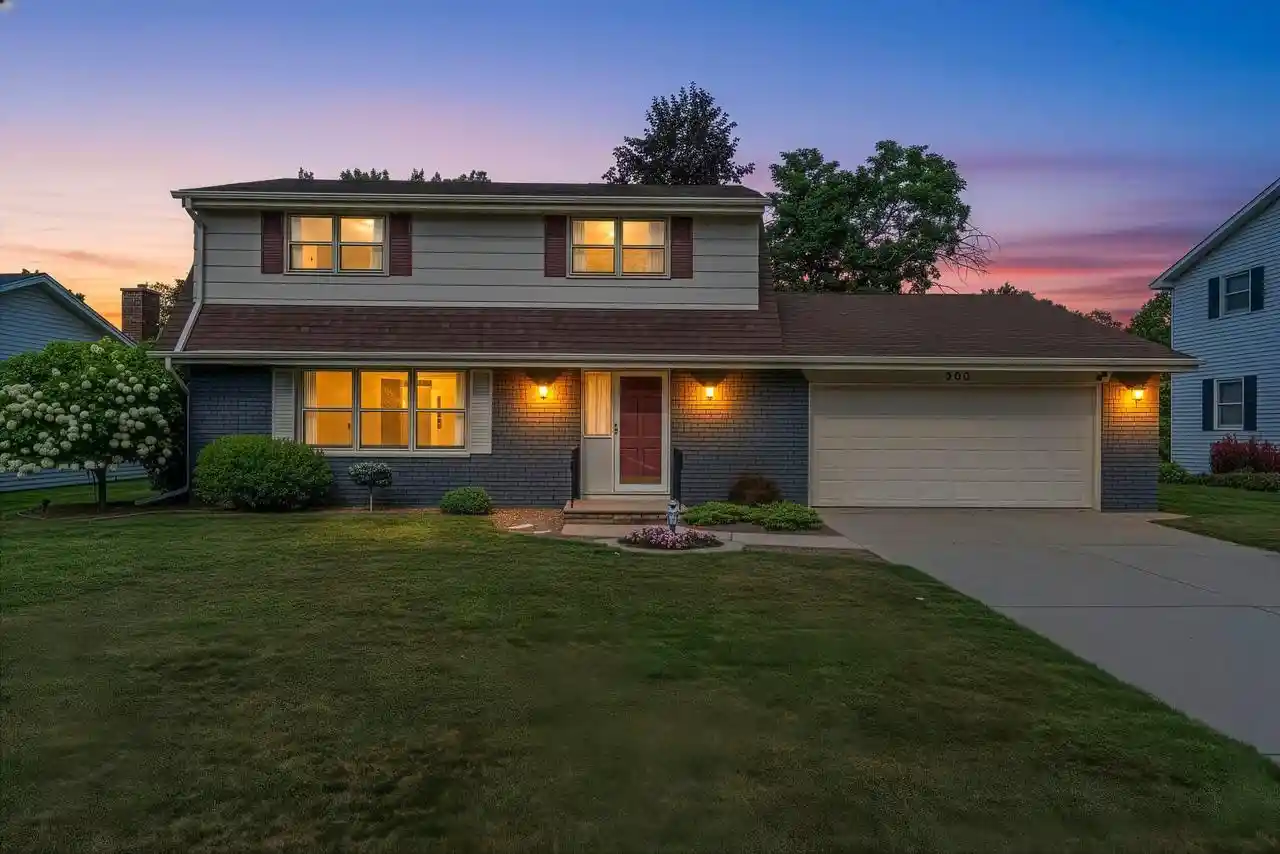 Photo 1 of Single family home for sale at 506 Pine Ter, Green Bay, WI 54303 | MLS# 50332918 | Listing updated on 2026-09-18