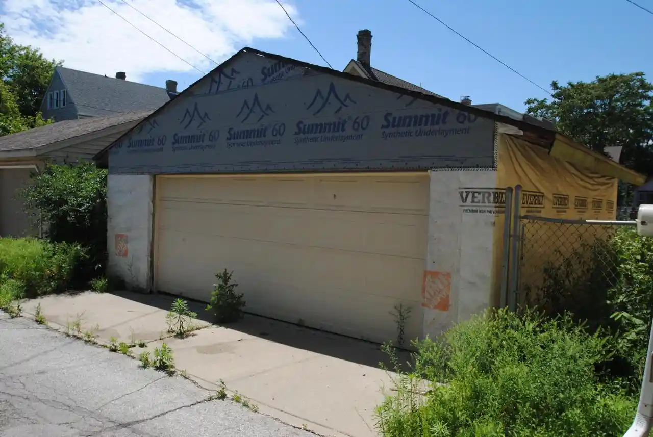 Photo 4 of Multi family home for sale at 2050 N Holton St, Milwaukee, WI 53212 | MLS# 1981263 | Listing updated on 2026-09-18