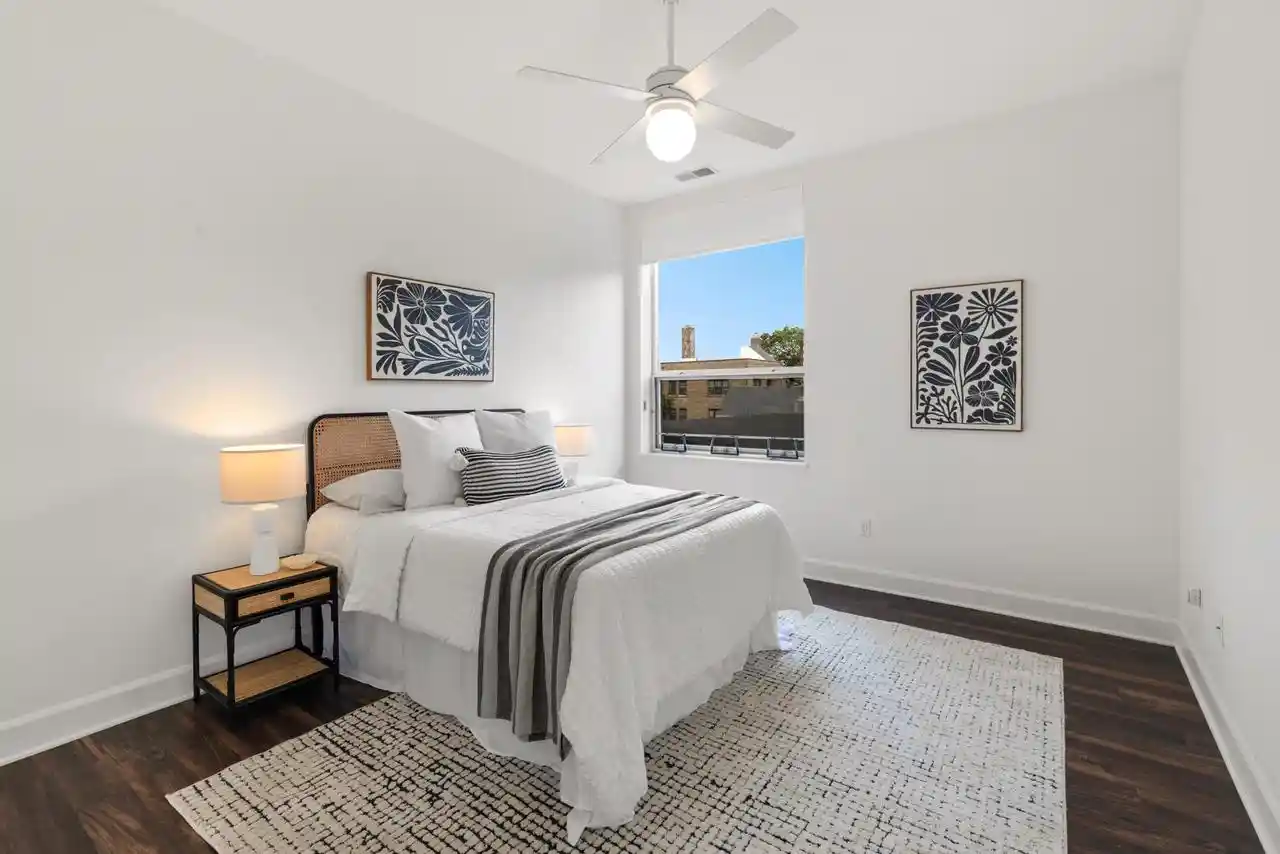 Listing Photo 5 - Condo for sale in building located at 1111 N Marshall St, Milwaukee, WI 53202 - Unit #305