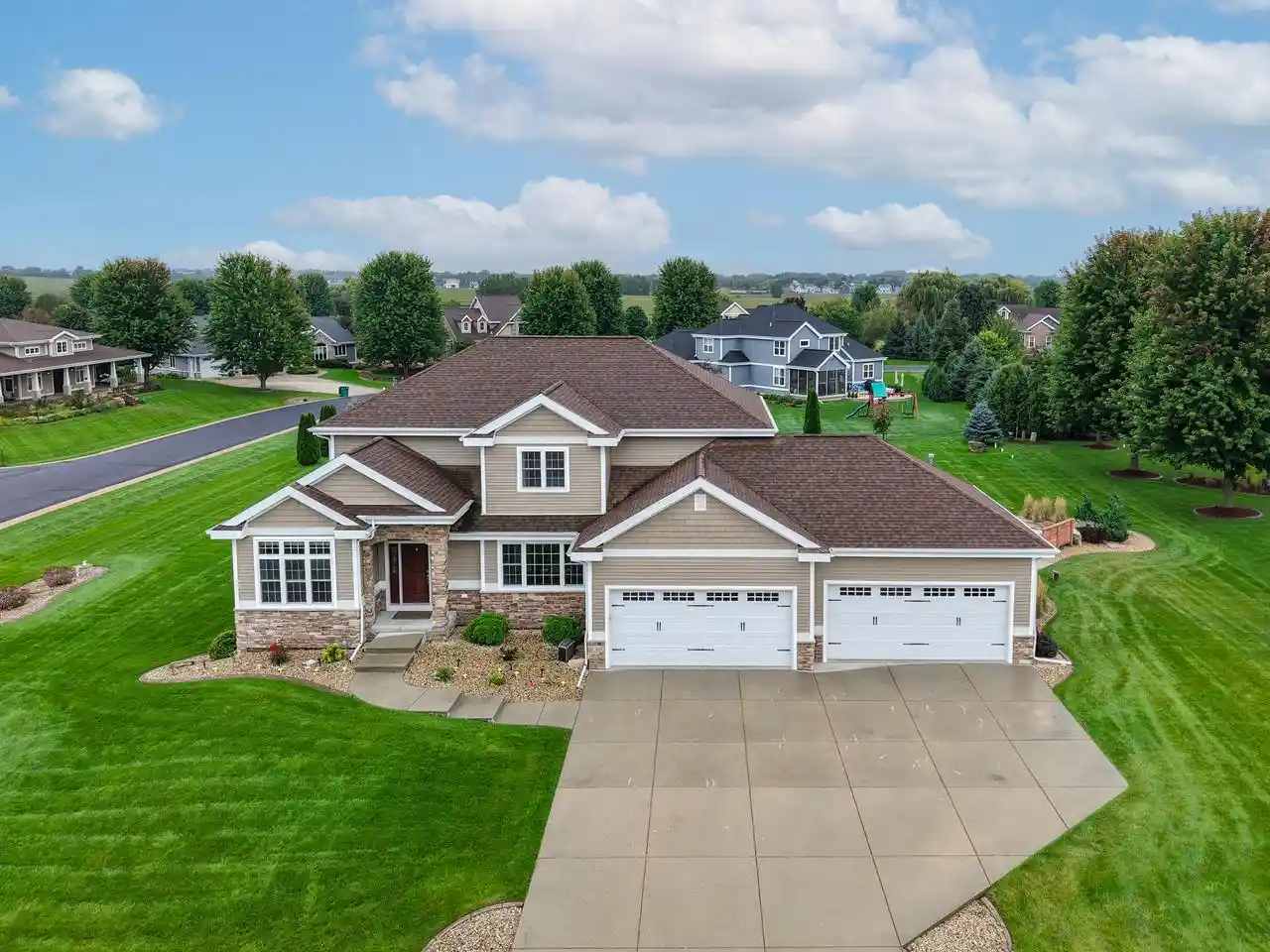Photo 1 of Single family home for sale at 3111 Katie Ida Ln, Sun Prairie, WI 53590 | MLS# 1981264 | Listing updated on 2026-09-19