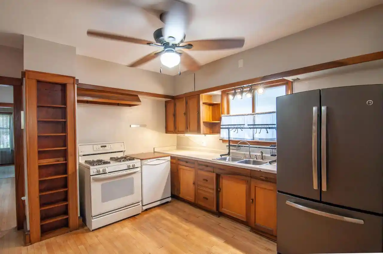 Photo 3 of Single family home for sale at 5925 W Lloyd St, Milwaukee, WI 53208 | MLS# 1981262 | Listing updated on 2026-09-18