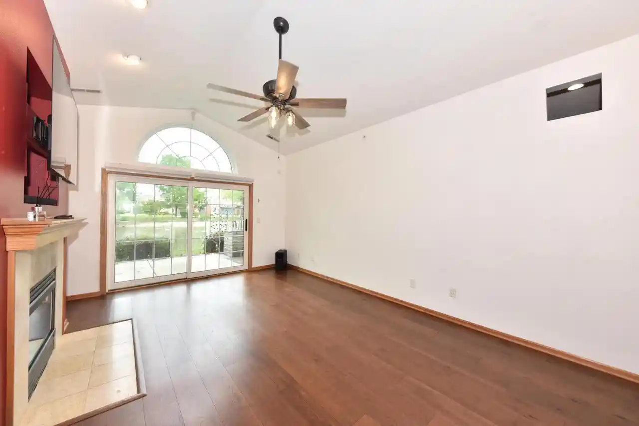 Listing Photo 4 - Condo for sale in building located at 5339 S Hidden Dr, Milwaukee, WI 53221 - Unit #5339