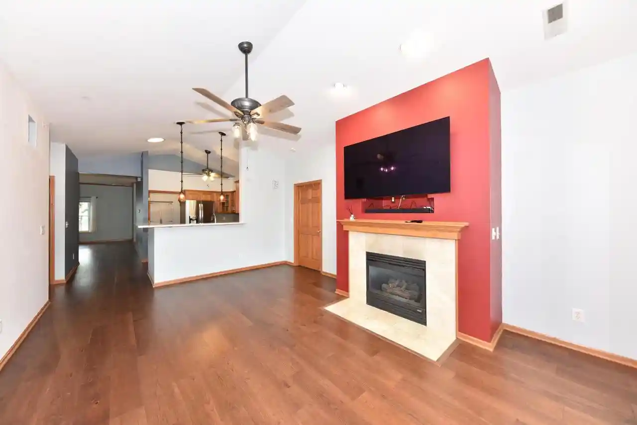Listing Photo 5 - Condo for sale in building located at 5339 S Hidden Dr, Milwaukee, WI 53221 - Unit #5339