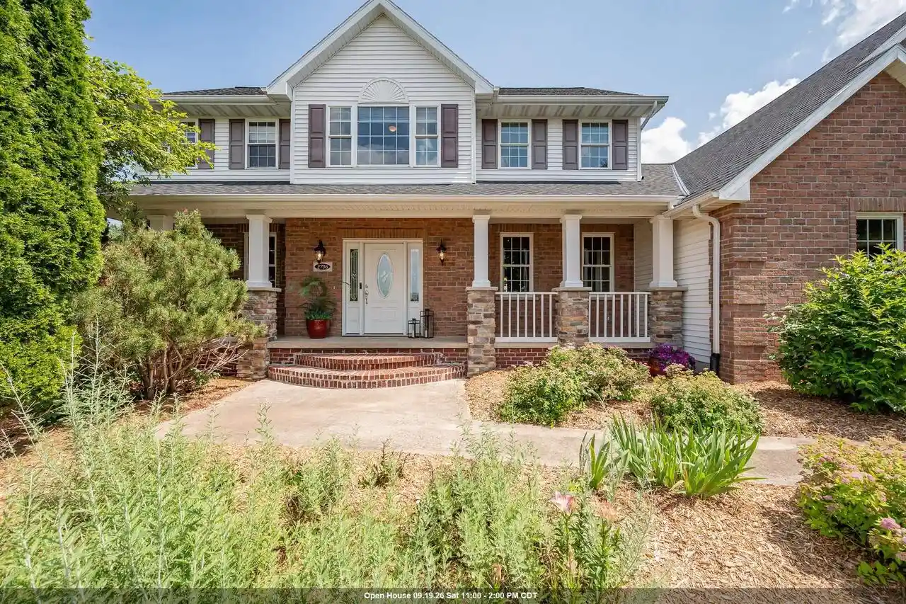 Photo 1 of Single family home for sale at 2756 Amethyst Ct, Green Bay, WI 54311 | MLS# 50332911 | Listing updated on 2026-09-20