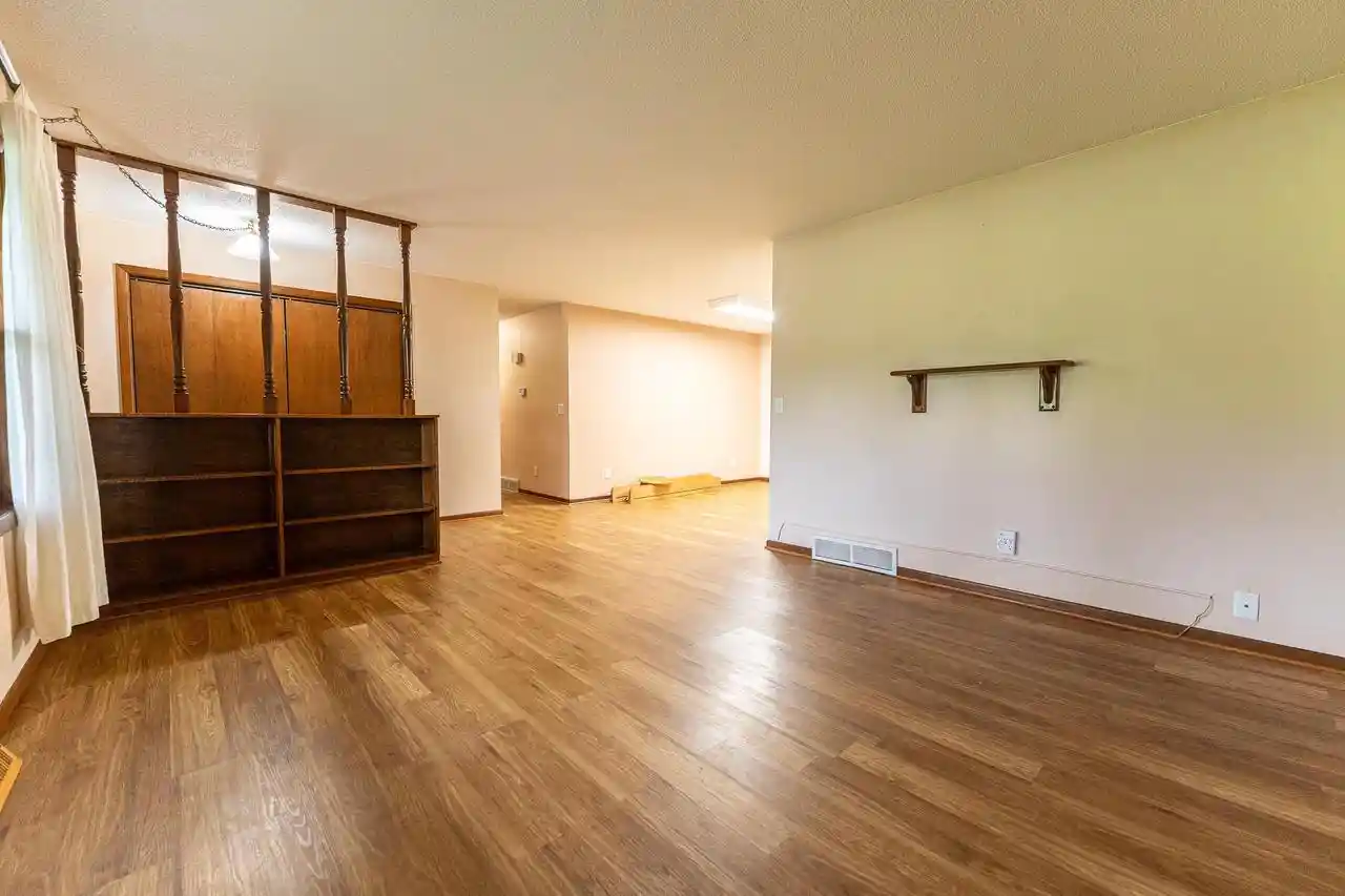 Photo 3 of Single family home for sale at 812 Eggleson St, Tomah, WI 54660 | MLS# 2032987 | Listing updated on 2026-09-22