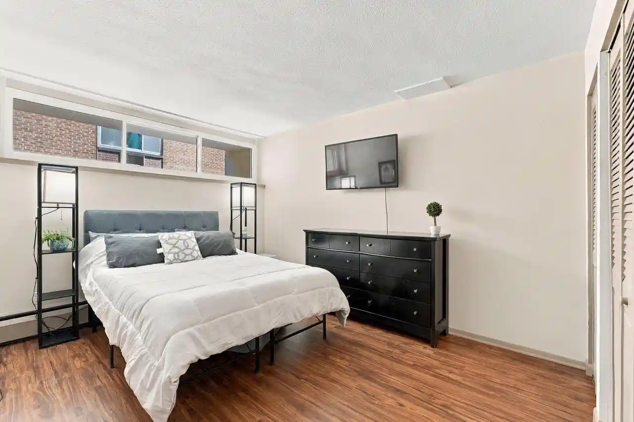 Photo 3 of Condo for sale at 1409 Propsect Ave #102, Milwaukee, WI 53202 | MLS# 1981270 | Listing updated on 2026-10-08