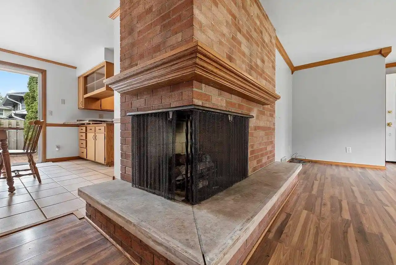 Photo 3 of Single family home for sale at 140 Helene Ct, Green Bay, WI 54301 | MLS# 50332928 | Listing updated on 2026-09-21