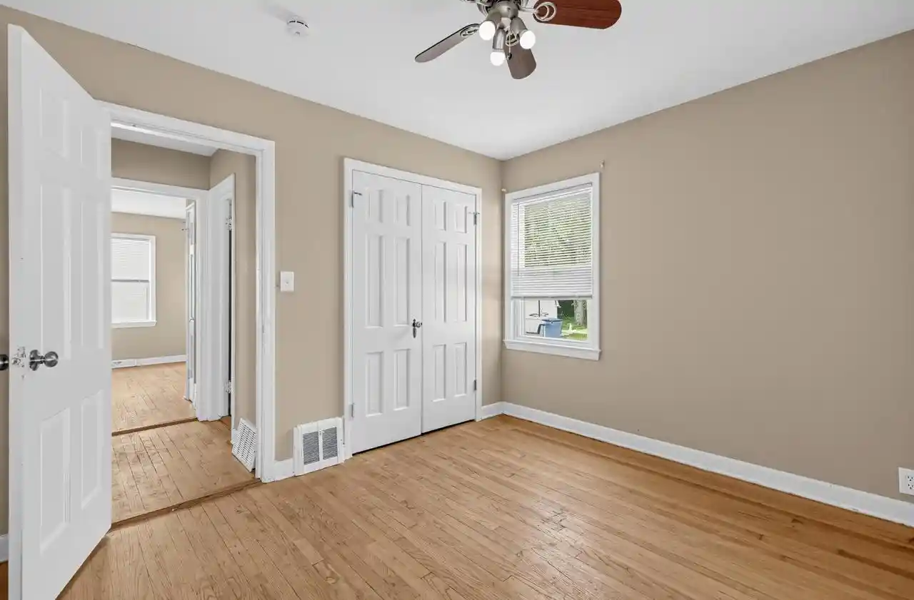 Photo 3 of Sale Pending at 4913 N 74th Street, Milwaukee, WI 53218 | MLS# 1981282 | Listing updated on 2026-10-01