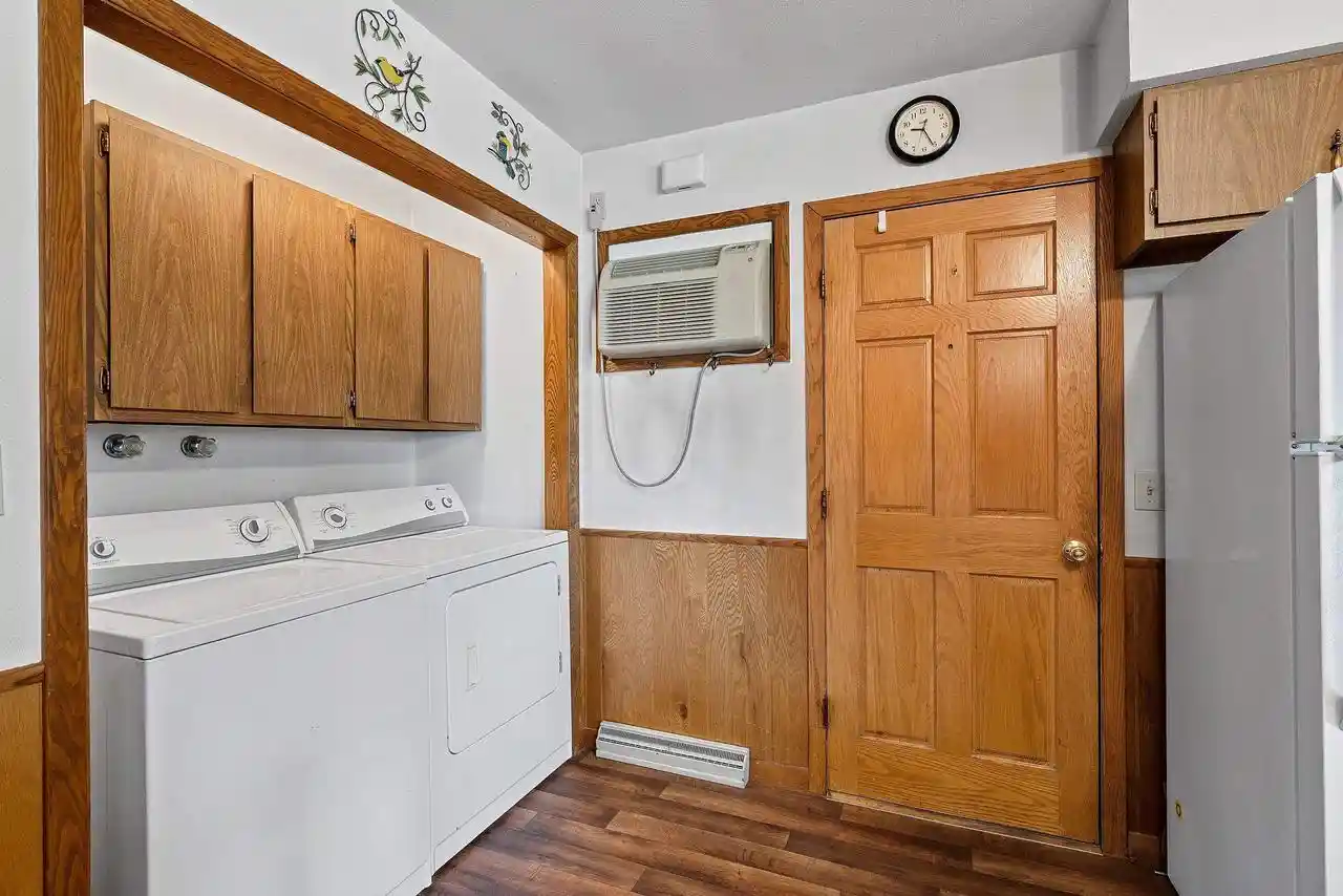 Photo 3 of Single family home for sale at 705 E Lieg Ave, Shawano, WI 54166 | MLS# 50332940 | Listing updated on 2026-09-18