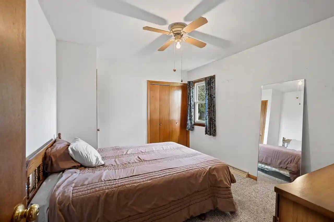 Photo 4 of Single family home for sale at 705 E Lieg Ave, Shawano, WI 54166 | MLS# 50332940 | Listing updated on 2026-09-18