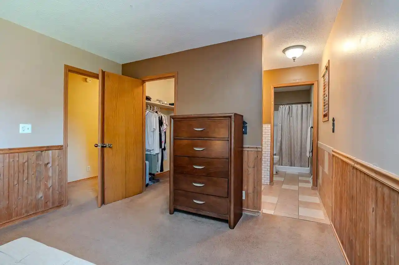 Photo 2 of Single family home for sale at 2279 Rickie Dr, Kronenwetter, WI 54455 | MLS# 22604649 | Listing updated on 2026-09-22