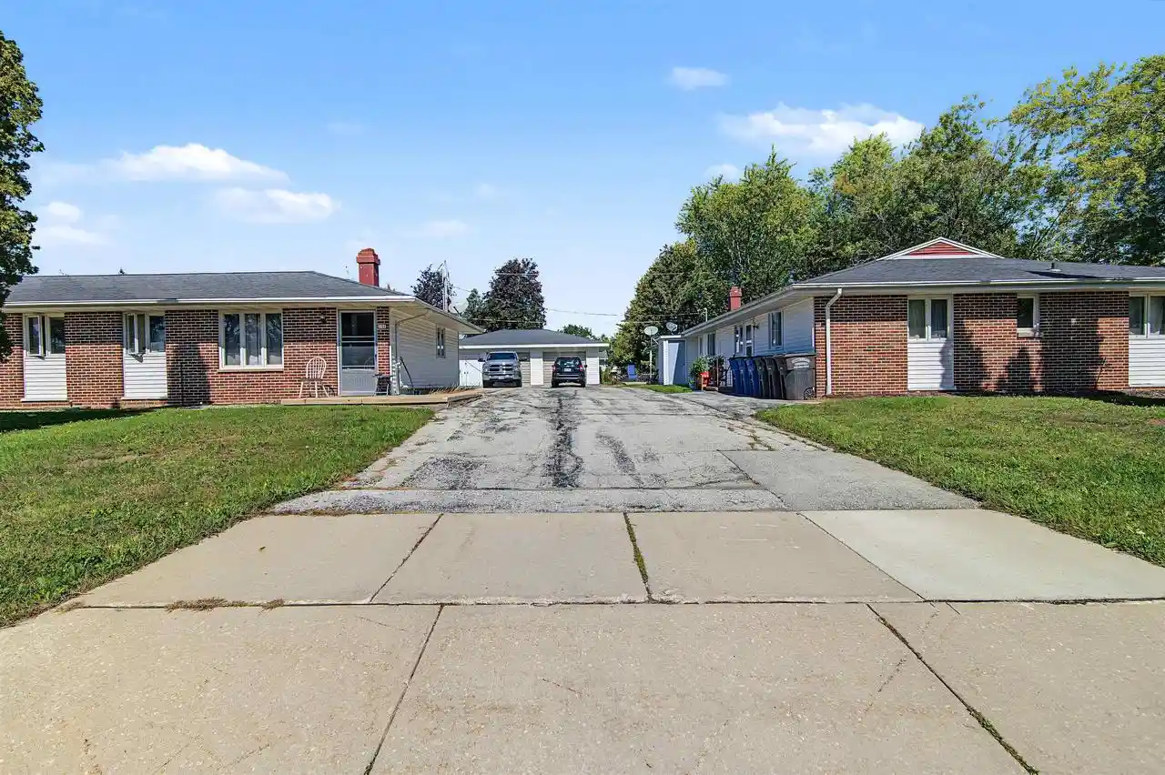 Photo 1 of Multi family home for sale at 121 W Glenbrook Dr, Pulaski, WI 54162 | MLS# 50332924 | Listing updated on 2026-09-19