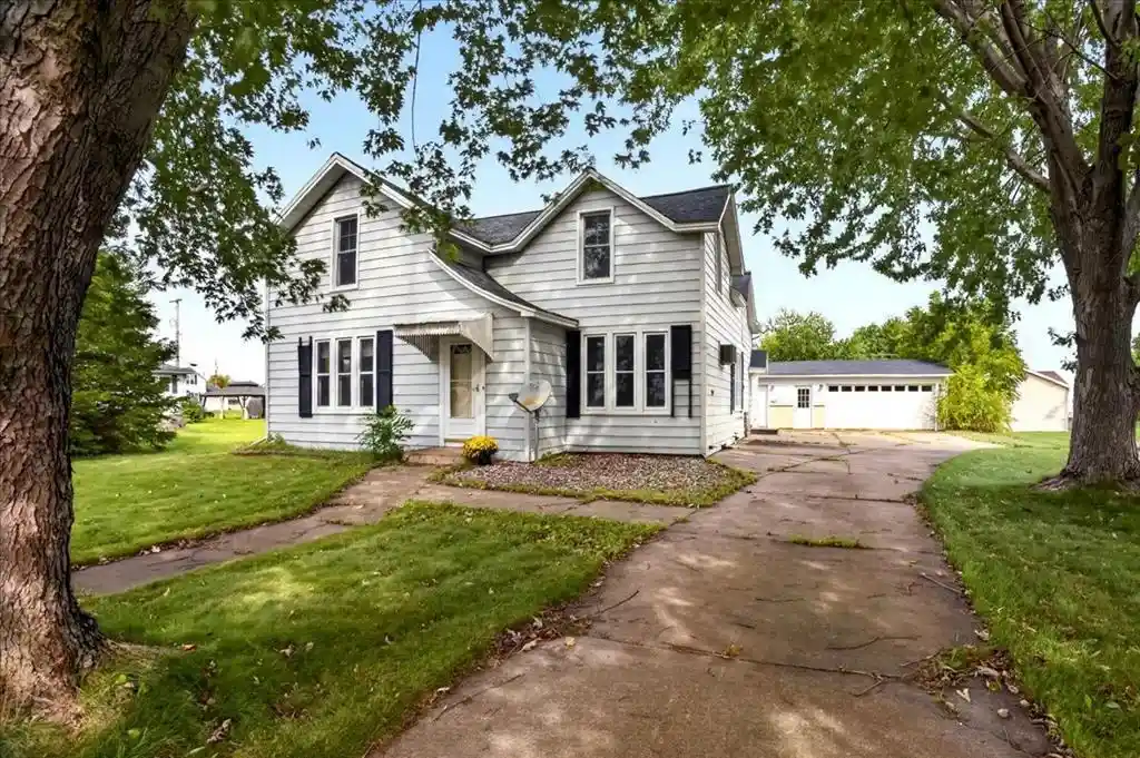 Single family home for sale at 113 W Lincoln Ave, Fall Creek, WI 54742 | MLS# 1605234