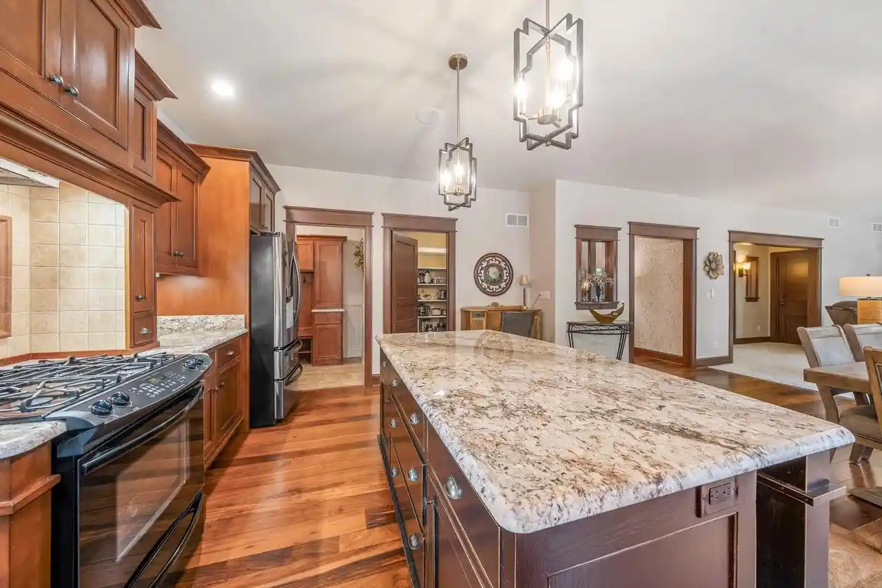 Photo 2 of Single family home for sale at 1000 Crown Pointe Cir, Suamico, WI 54173 | MLS# 50332926 | Listing updated on 2026-10-07
