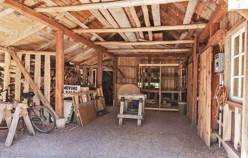 Photo 3 of Single family home for sale at W5850 135 Ln, Wallace, MI 49893 | MLS# 50332927 | Listing updated on 2026-09-28