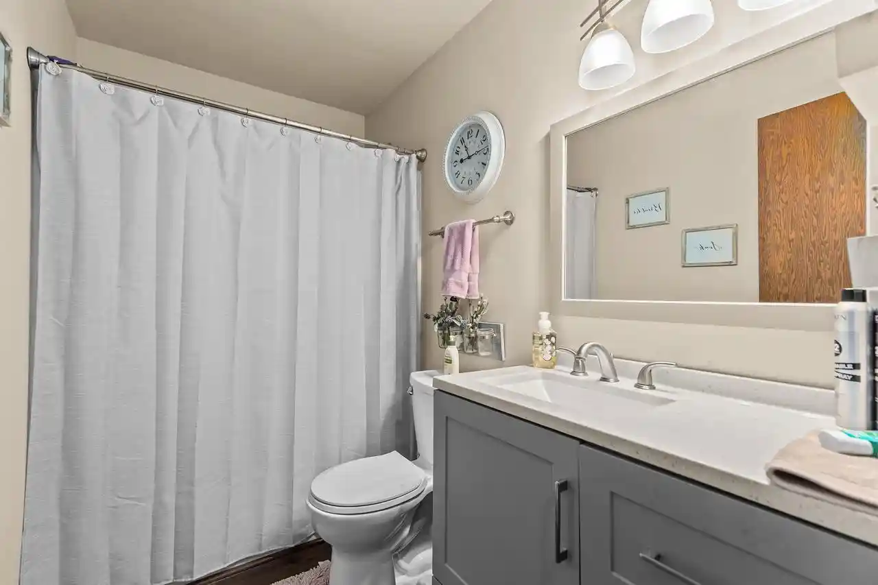 Photo 4 of Multi family home for sale at 801 W Browning St, Appleton, WI 54914 | MLS# 50332948 | Listing updated on 2026-09-22