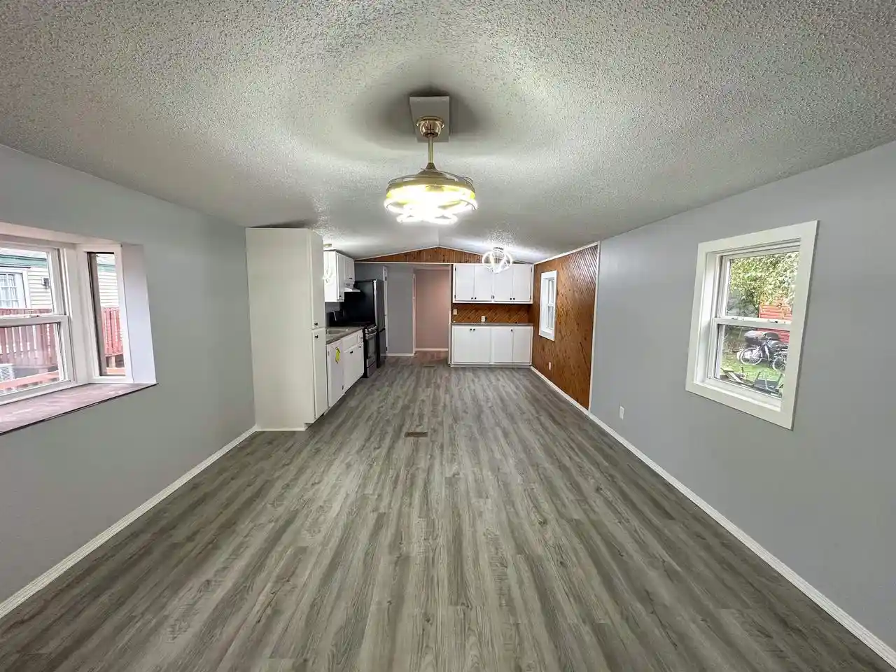 Photo 2 of Single family home for sale at 5322 Sandppiper Ln, La Crosse, WI 54601 | MLS# 2033008 | Listing updated on 2026-09-18
