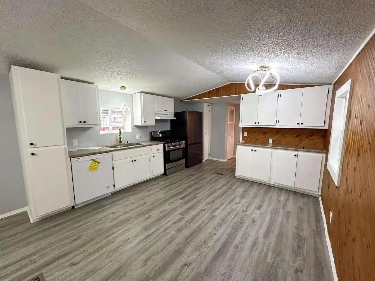 Photo 3 of Single family home for sale at 5322 Sandppiper Ln, La Crosse, WI 54601 | MLS# 2033008 | Listing updated on 2026-09-18