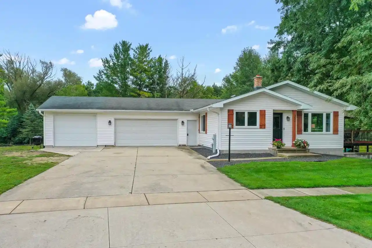 Single family home for sale at 302 Hill Rd, Rosendale, WI 54974 | MLS# 50332950