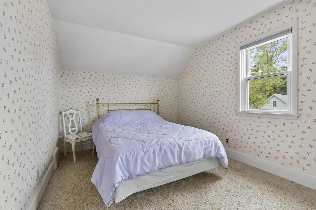 Photo 2 of Single family home for sale at 1123 Garfield Ave, Marinette, WI 54143 | MLS# 50332959 | Listing updated on 2026-09-18