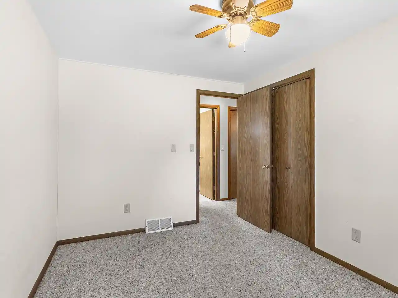 Photo 3 of Single family home for sale at N2193 Krause Rd, Marinette, WI 54143 | MLS# 50332951 | Listing updated on 2026-09-18