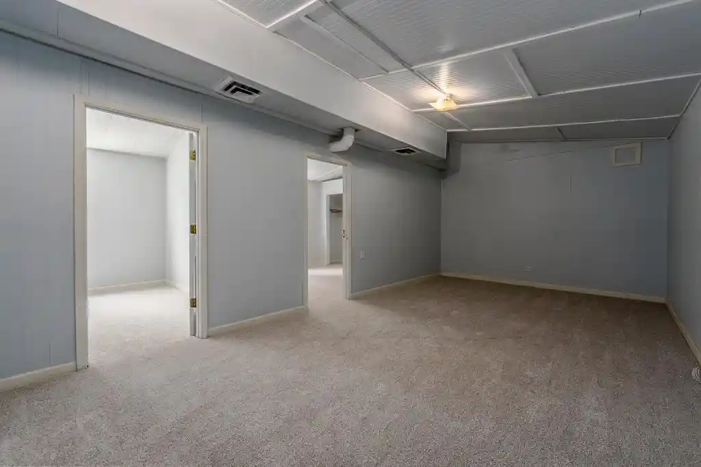 Photo 4 of Single family home for sale at 9417 Partridge Rd, Eau Claire, WI 54703 | MLS# 1605264 | Listing updated on 2026-09-18