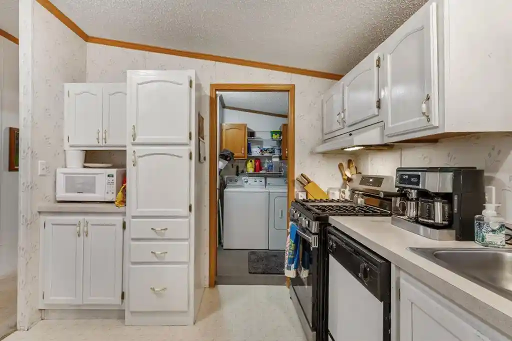 Photo 3 of Single family home for sale at W8268 Sand Rd, Shell Lake, WI 54871 | MLS# 1605270 | Listing updated on 2026-09-21